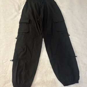 Dlooda Cargo Joggers | Size M